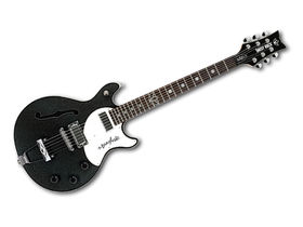 Daisy Rock's new Bangles Signature model